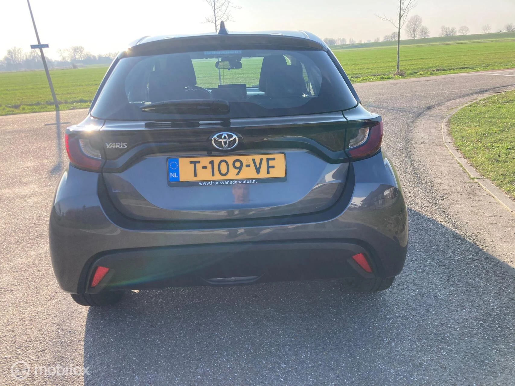 Hoofdafbeelding Toyota Yaris