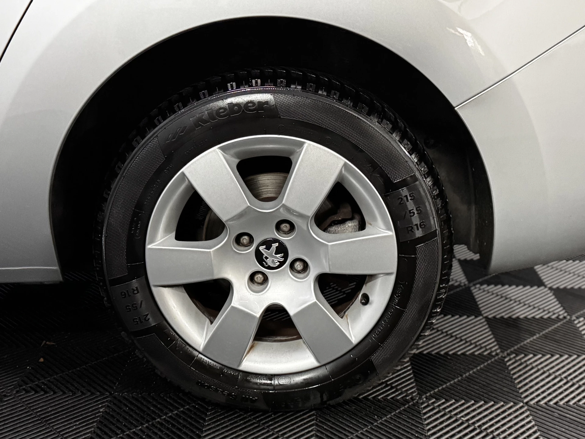 Hoofdafbeelding Peugeot 5008