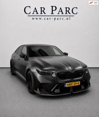 BMW 5-serie M5 1000+PK BTW/AKRAPOVIC/FULL PPF XPEL/KERAMISCH/CARBON M-PERFORMANCE/EVENTURI/22 & 23” VOSSEN/B&W/PANO/HUD/F.GARANTIE
