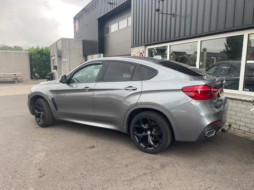 Hoofdafbeelding BMW X6