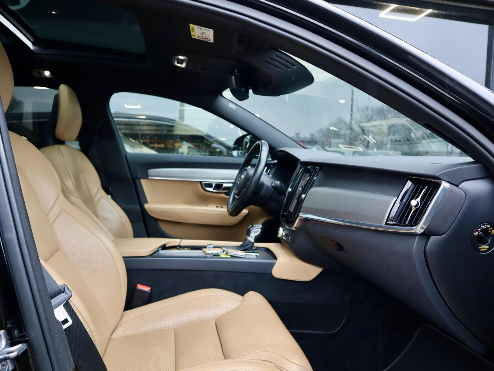 Hoofdafbeelding Volvo V90