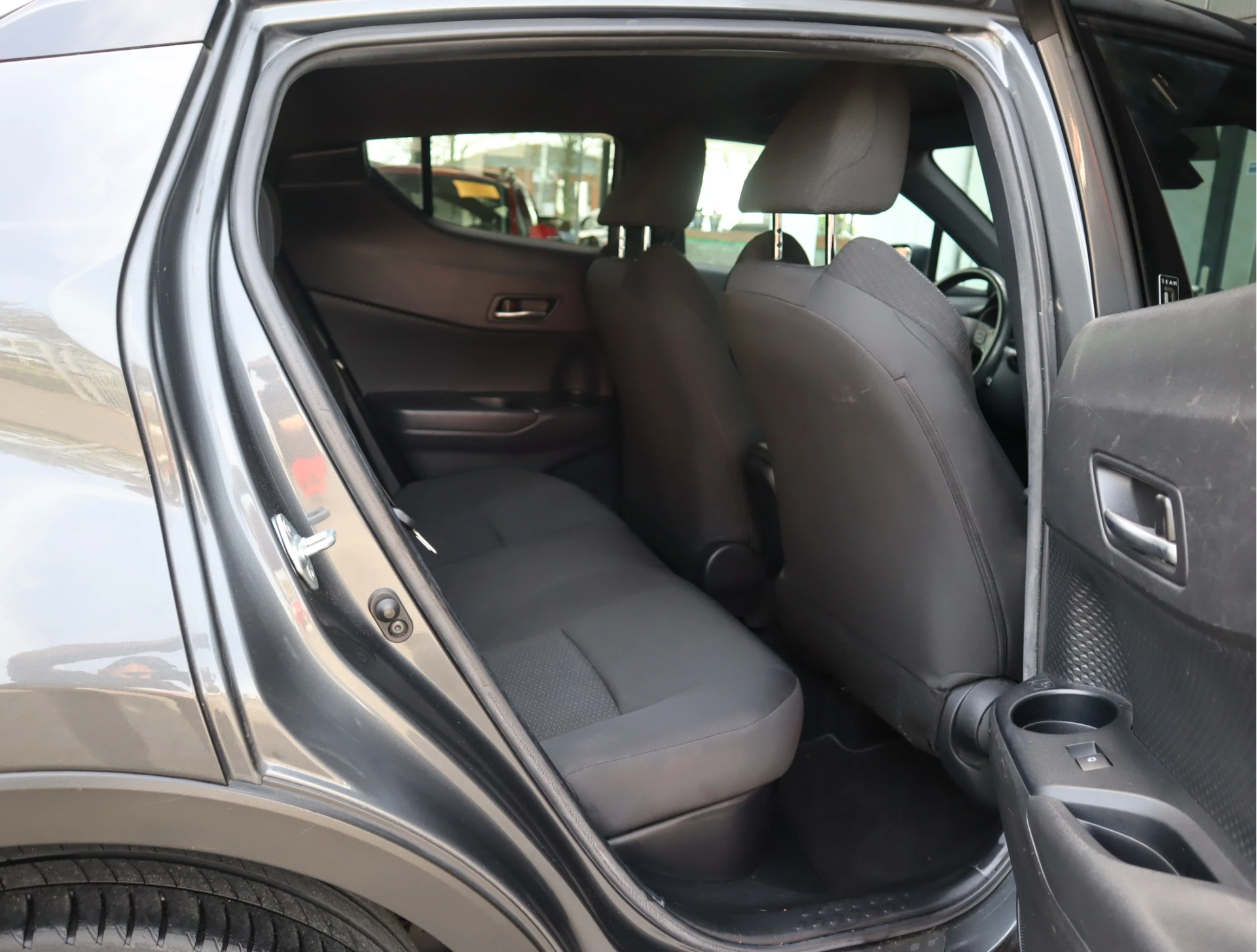 Hoofdafbeelding Toyota C-HR