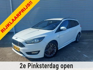 Ford Focus 1.5 Titanium airco,cruise,navigatie,stoel/stuurverwarming,parkeersensoren,