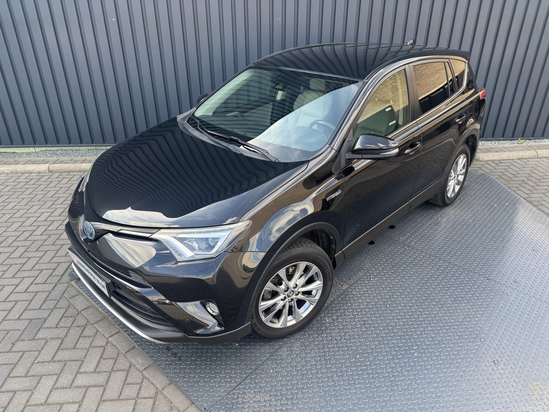 Hoofdafbeelding Toyota RAV4