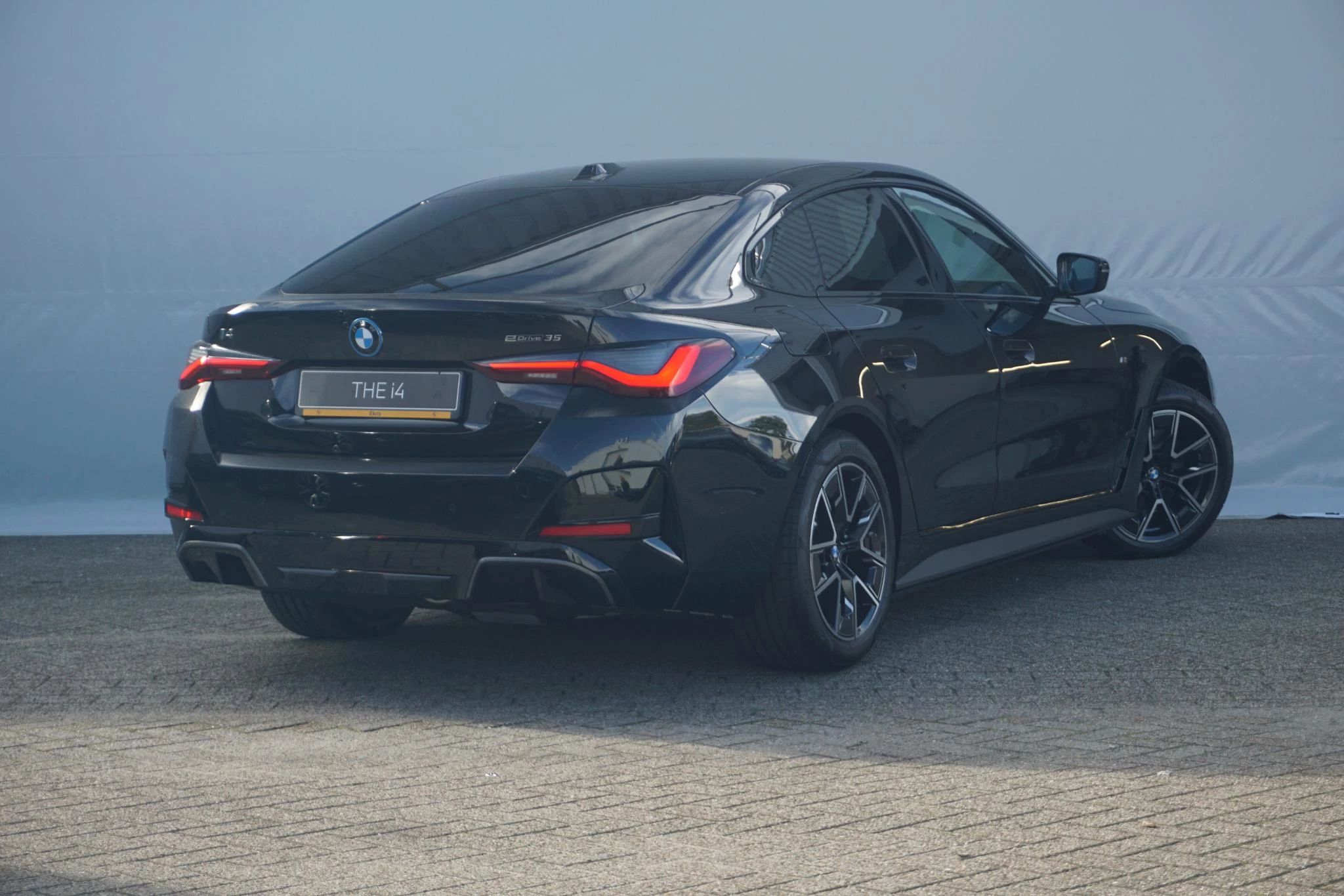 Hoofdafbeelding BMW i4