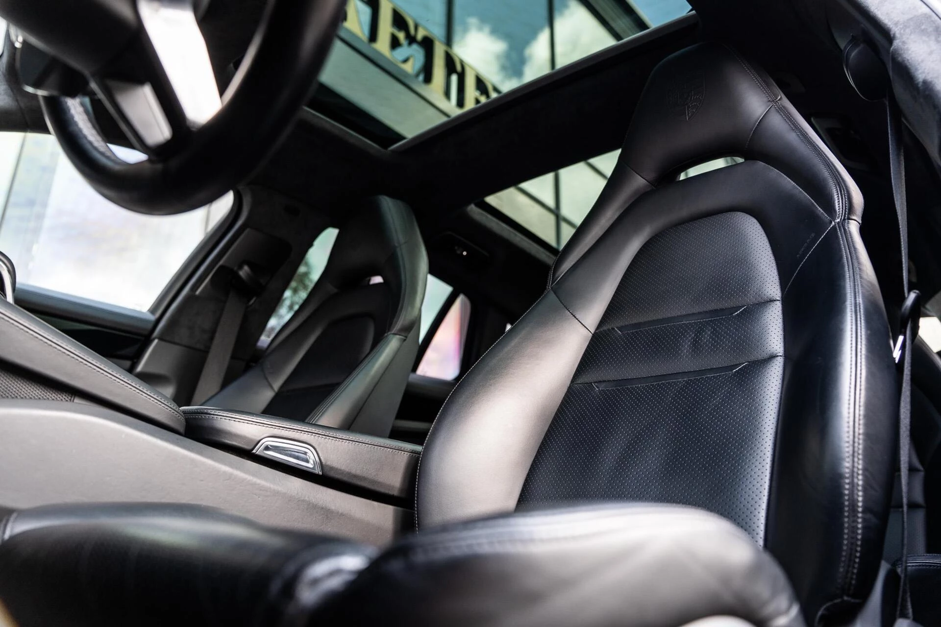 Hoofdafbeelding Porsche Panamera