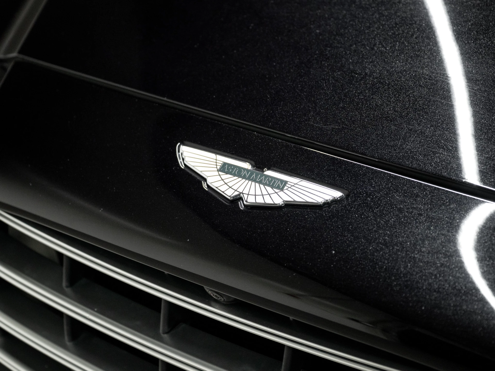 Hoofdafbeelding Aston Martin DBX