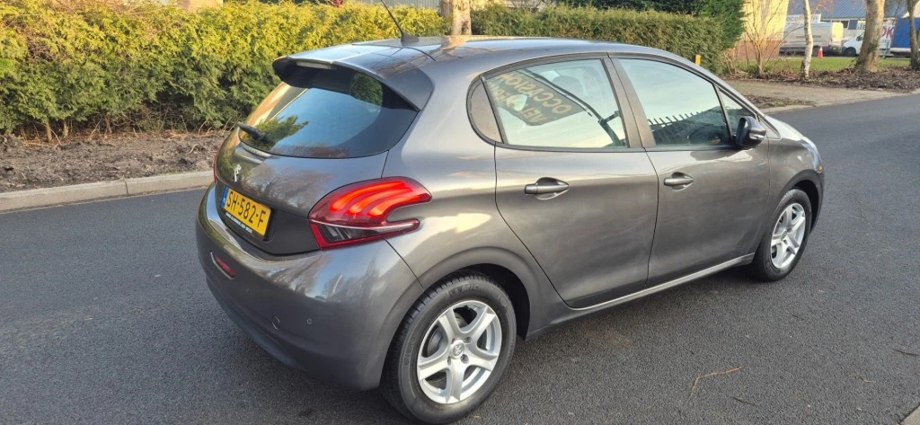 Hoofdafbeelding Peugeot 208