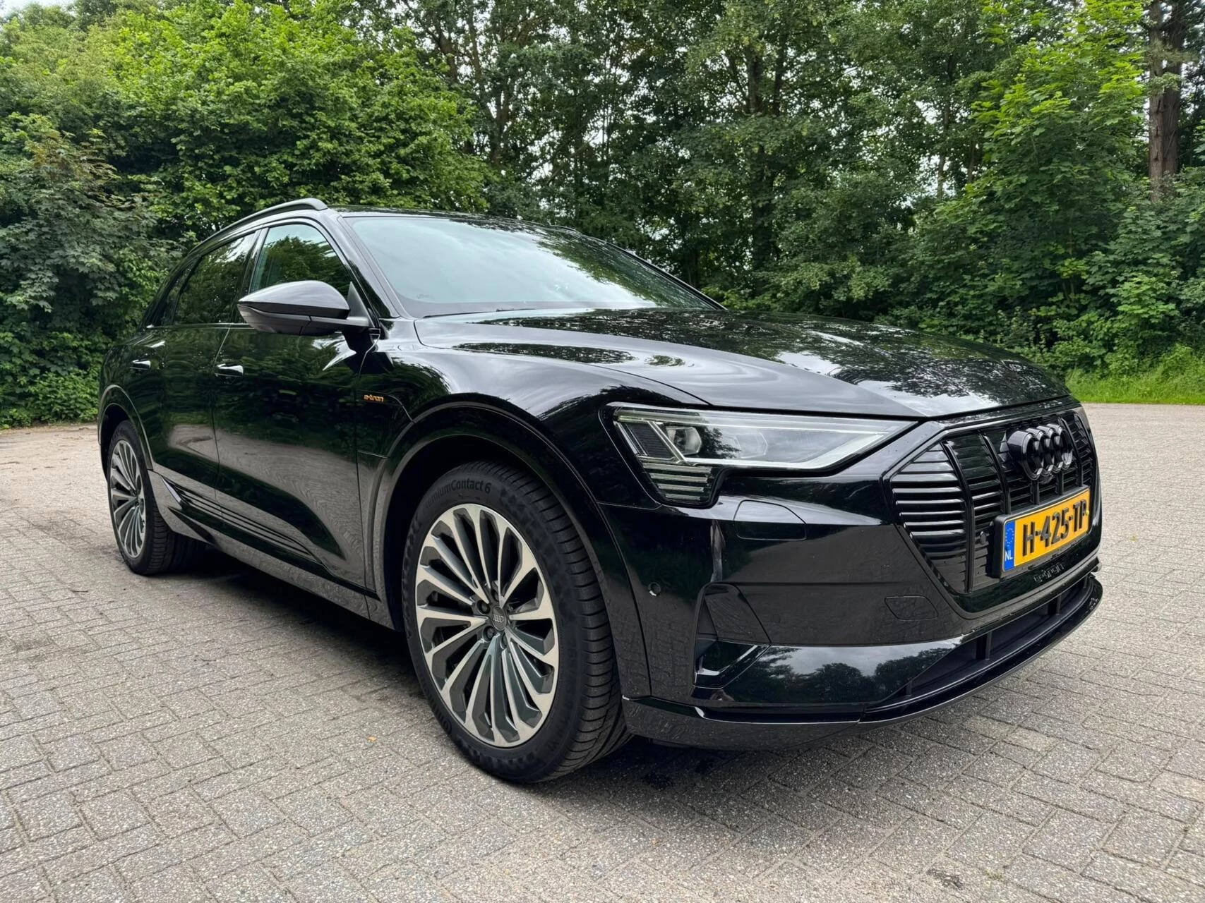 Hoofdafbeelding Audi e-tron