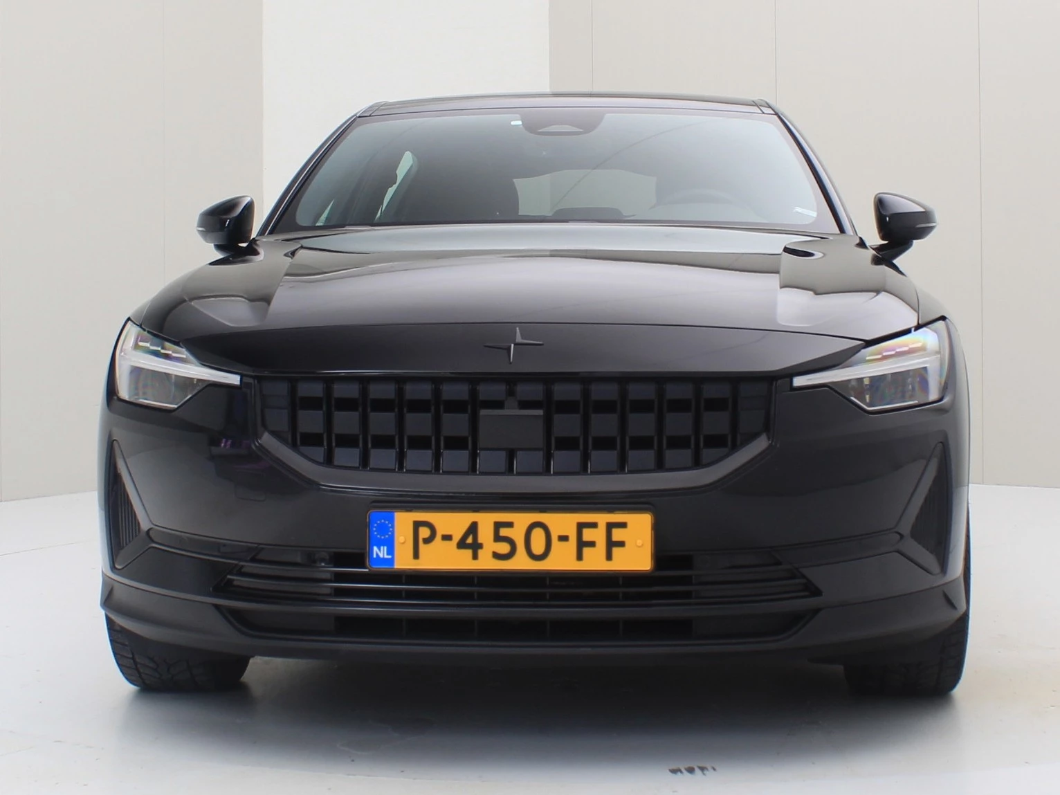 Hoofdafbeelding Polestar 2