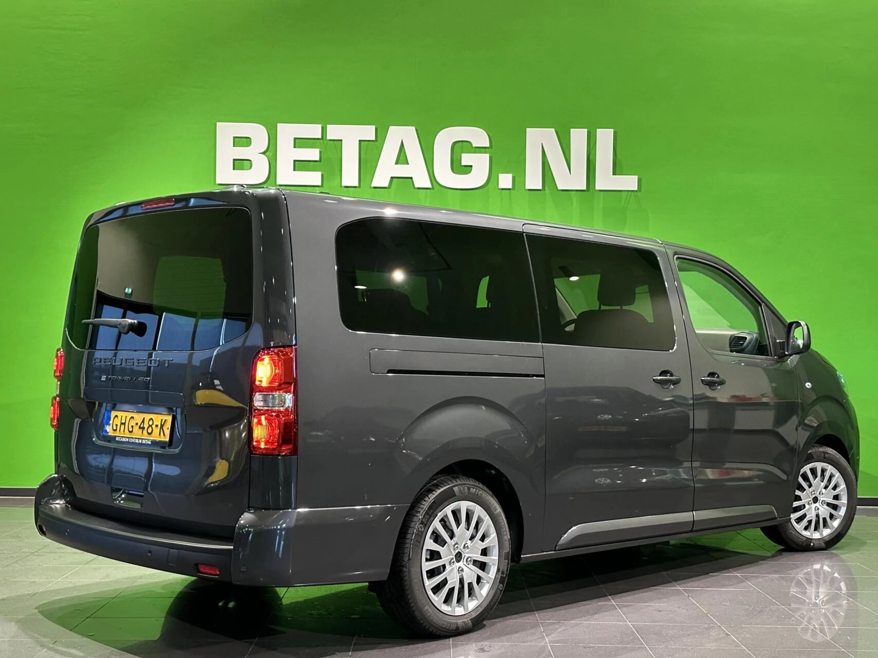 Hoofdafbeelding Peugeot e-Traveller
