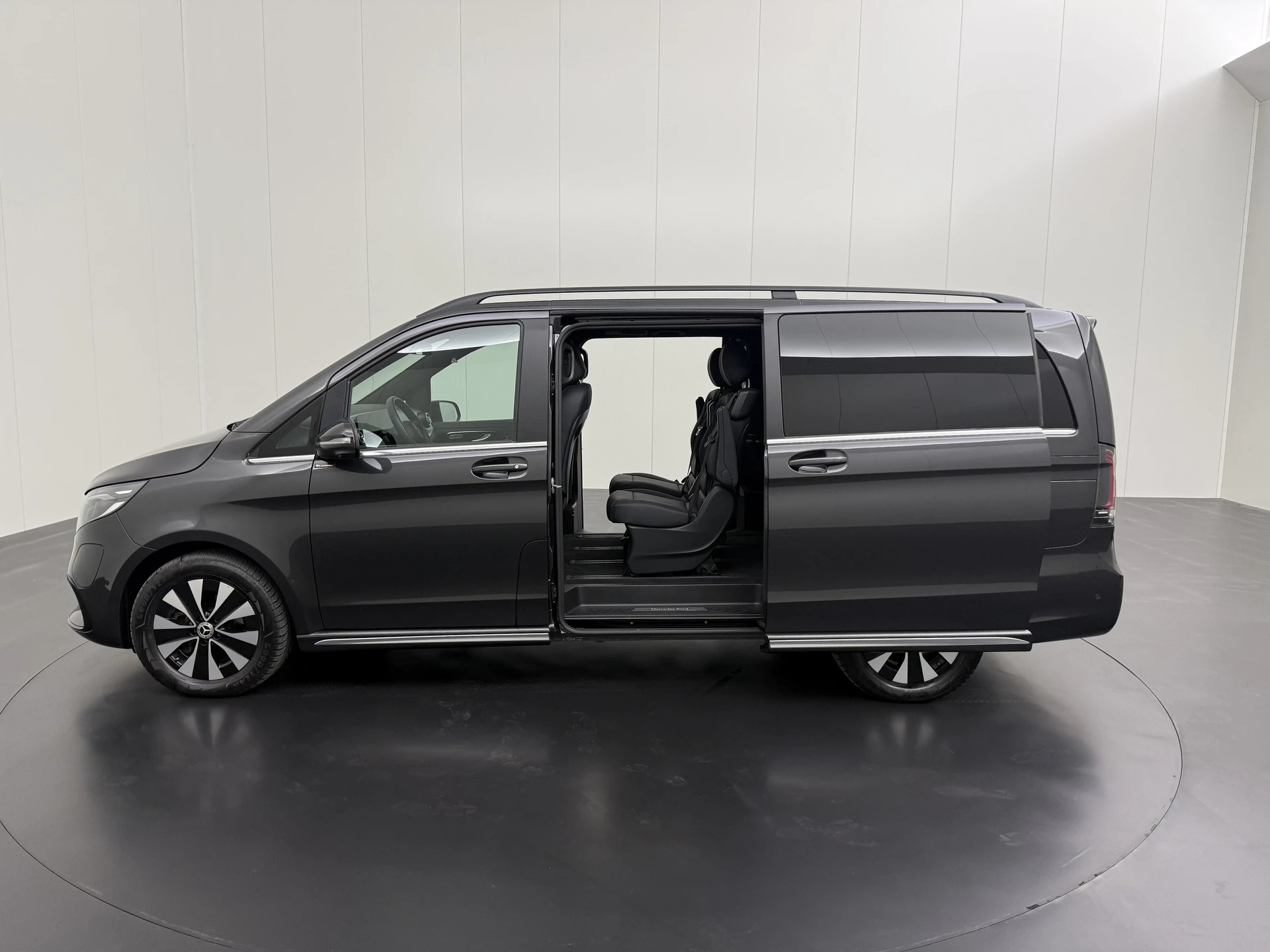 Hoofdafbeelding Mercedes-Benz EQV