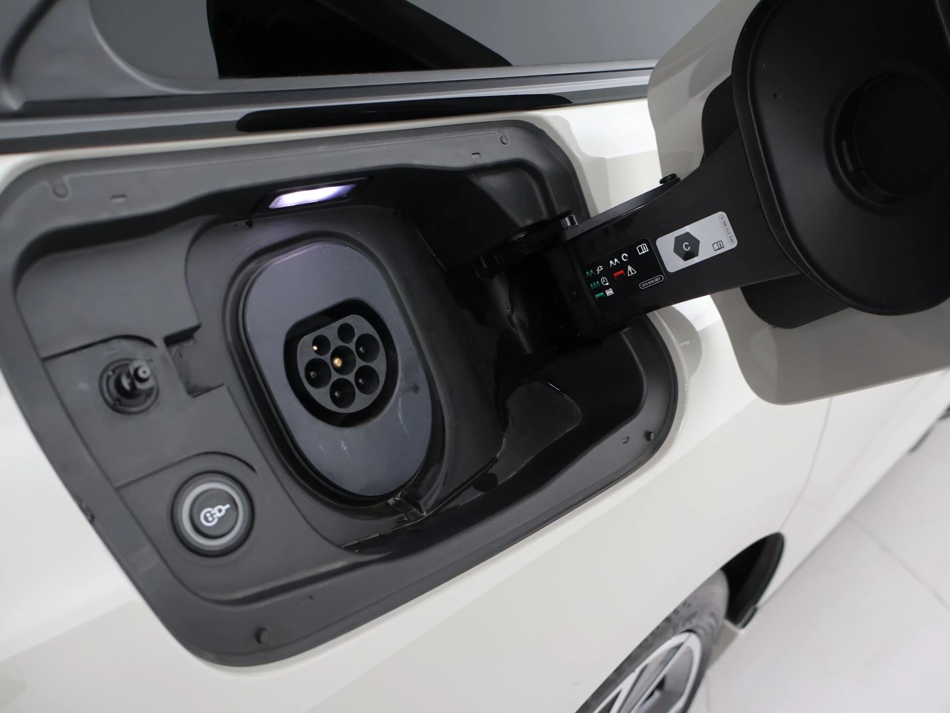 Hoofdafbeelding Audi A6 Avant e-tron