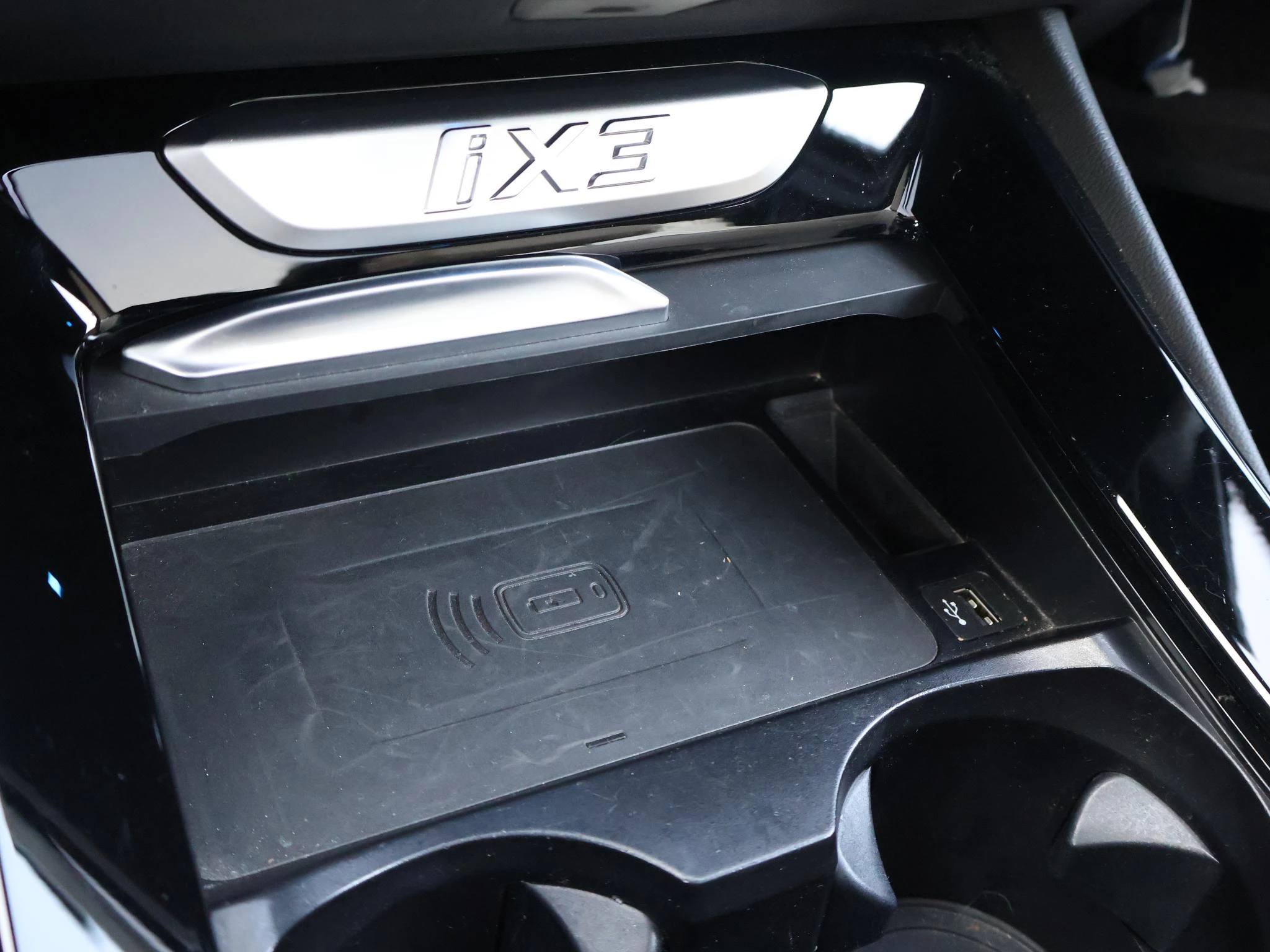 Hoofdafbeelding BMW iX3