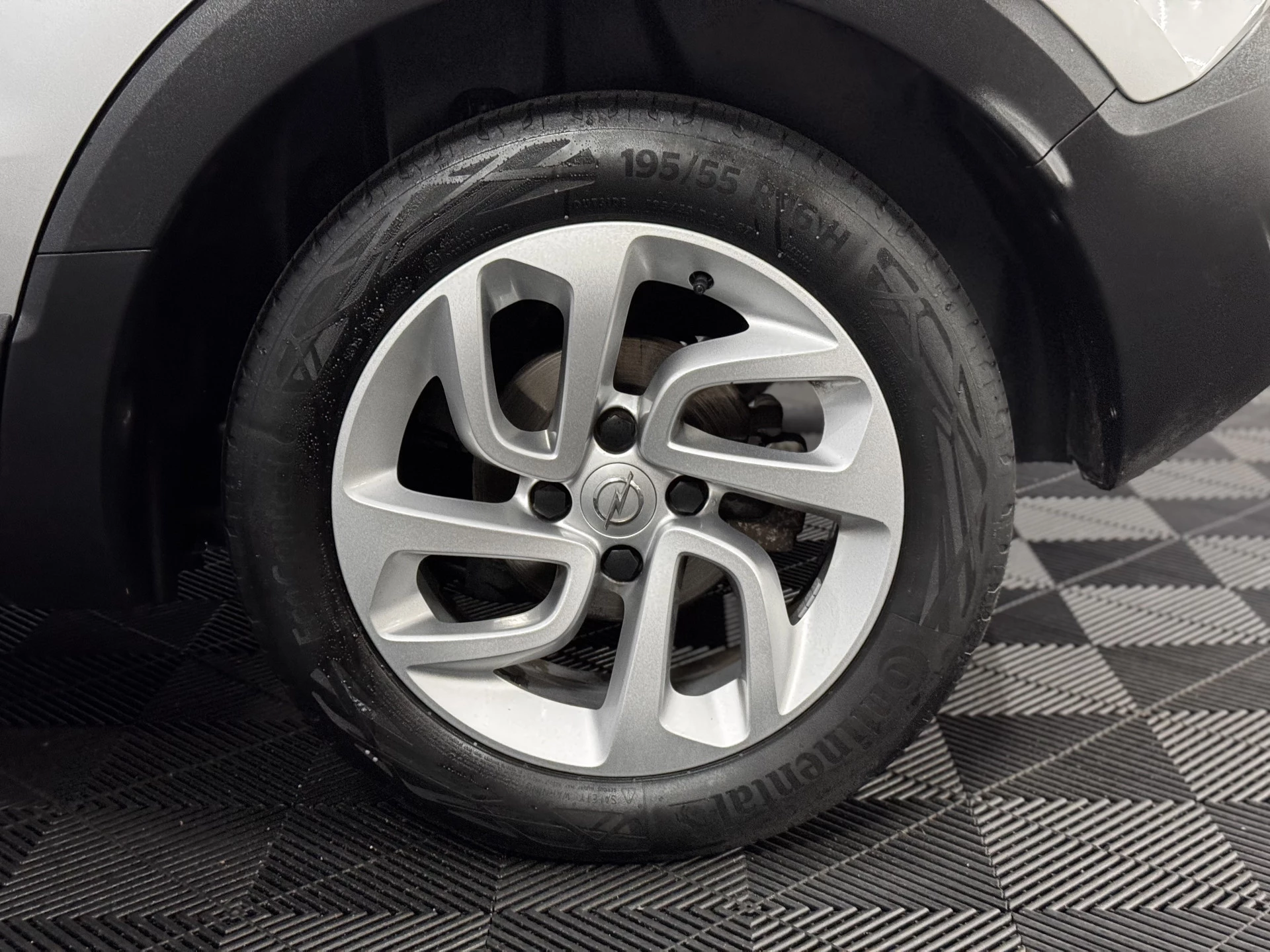 Hoofdafbeelding Opel Crossland X