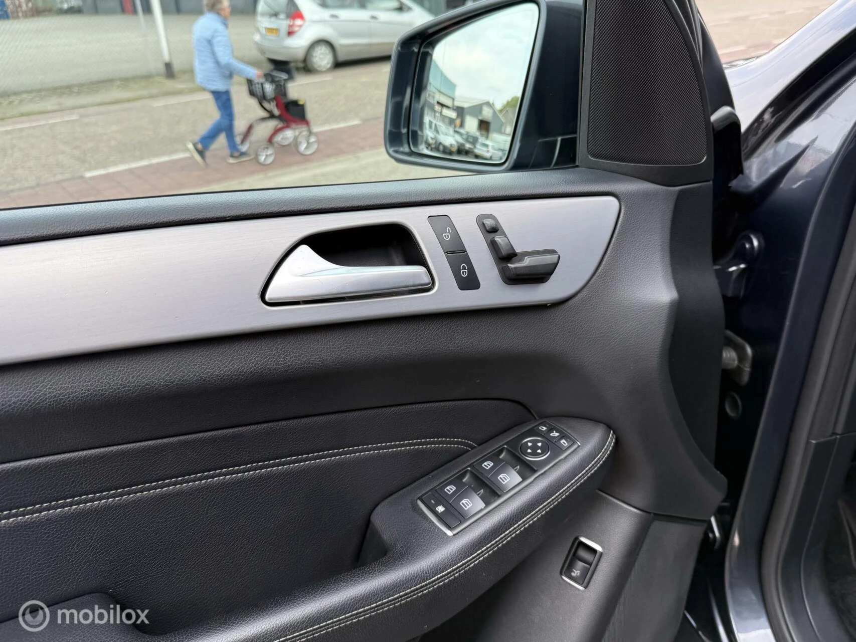Hoofdafbeelding Mercedes-Benz M-Klasse