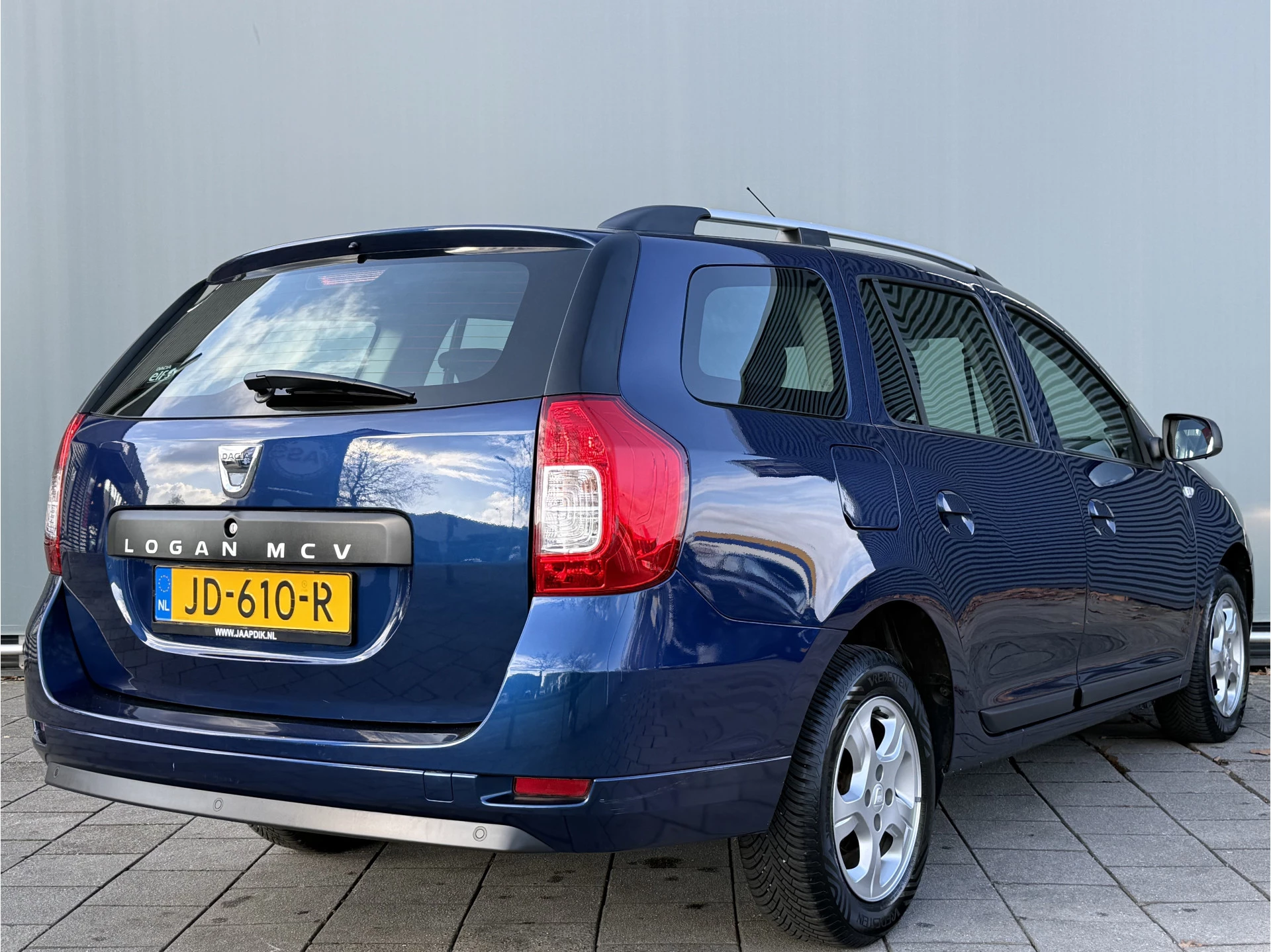 Hoofdafbeelding Dacia Logan