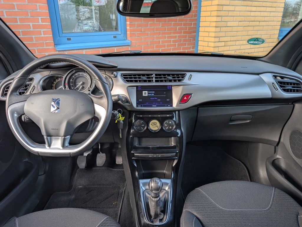 Hoofdafbeelding DS DS 3