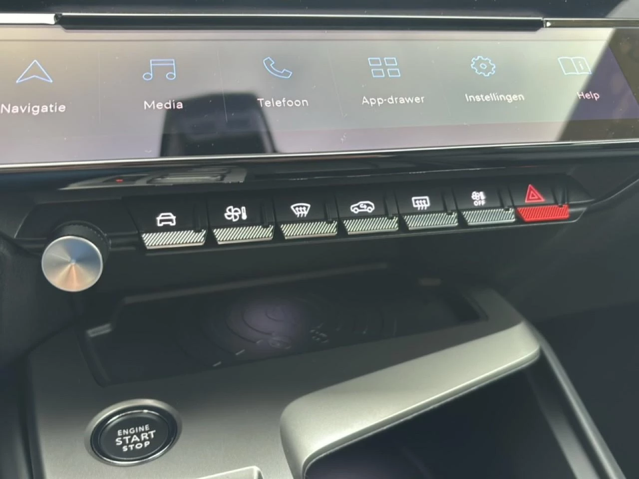 Hoofdafbeelding Peugeot 408