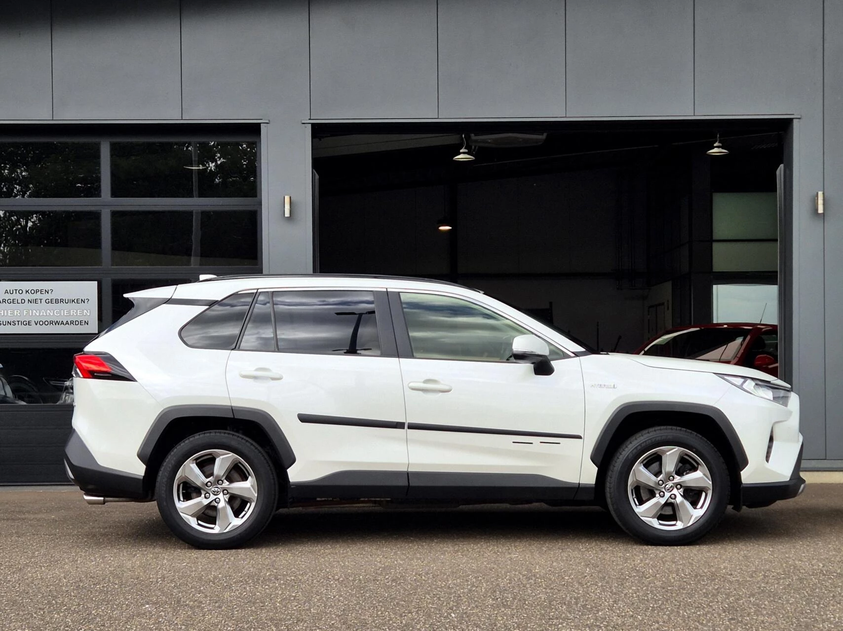 Hoofdafbeelding Toyota RAV4