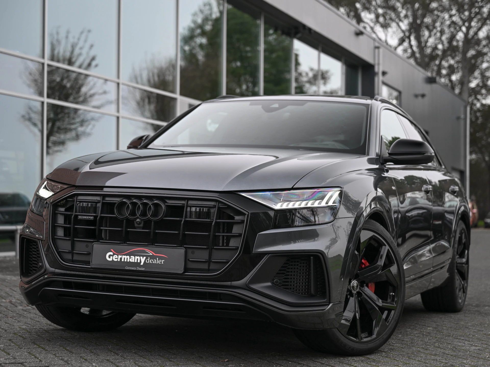 Hoofdafbeelding Audi Q8