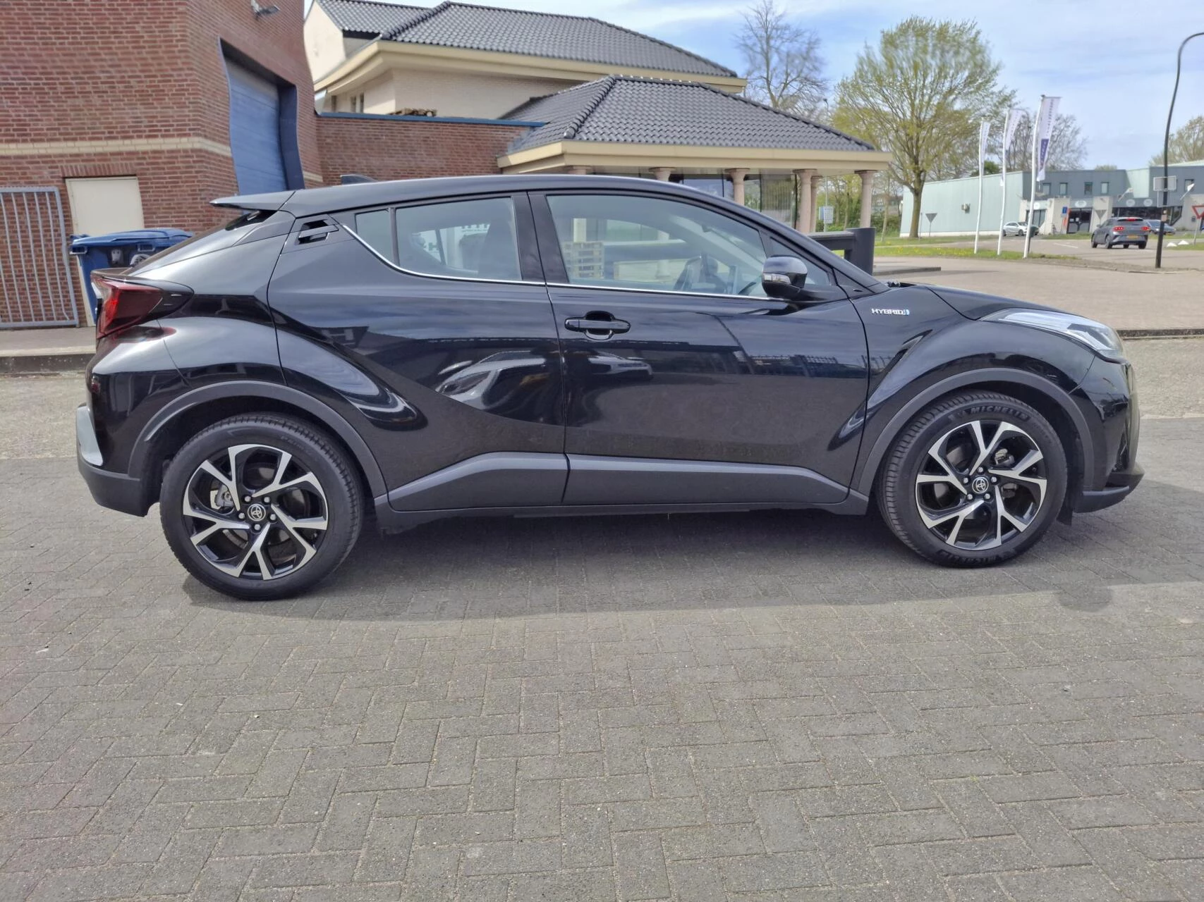 Hoofdafbeelding Toyota C-HR