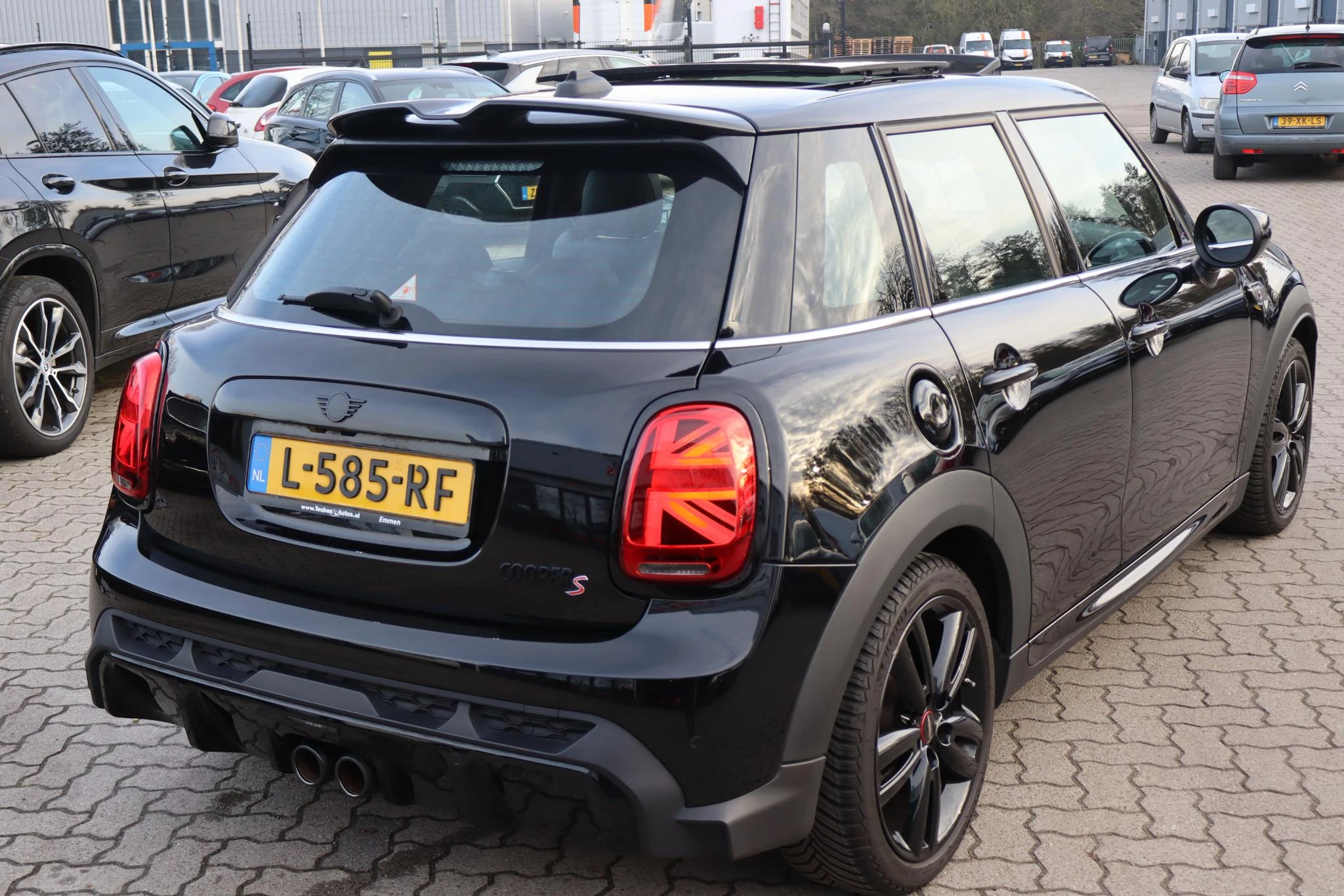 Hoofdafbeelding MINI Cooper S