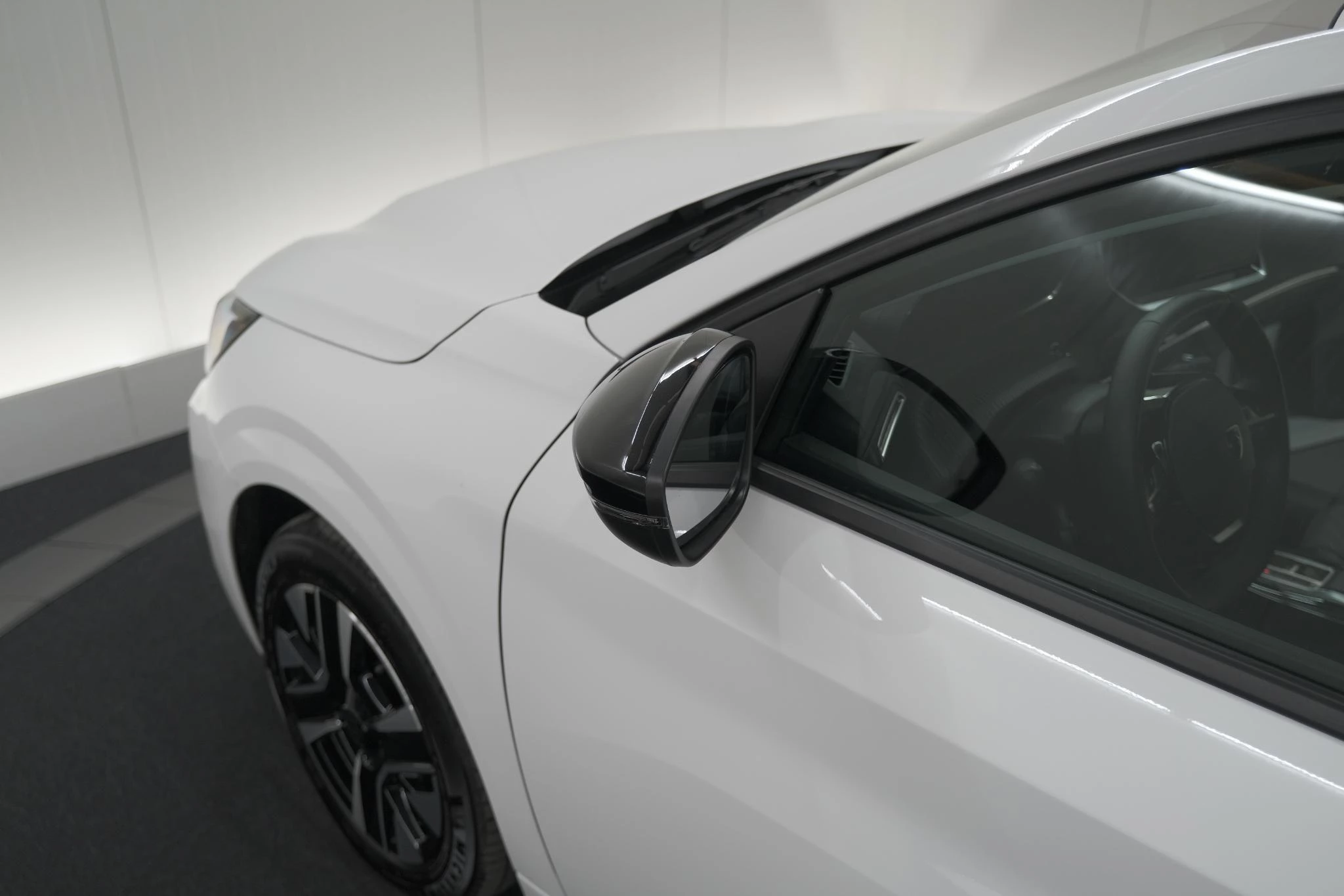 Hoofdafbeelding Peugeot e-208