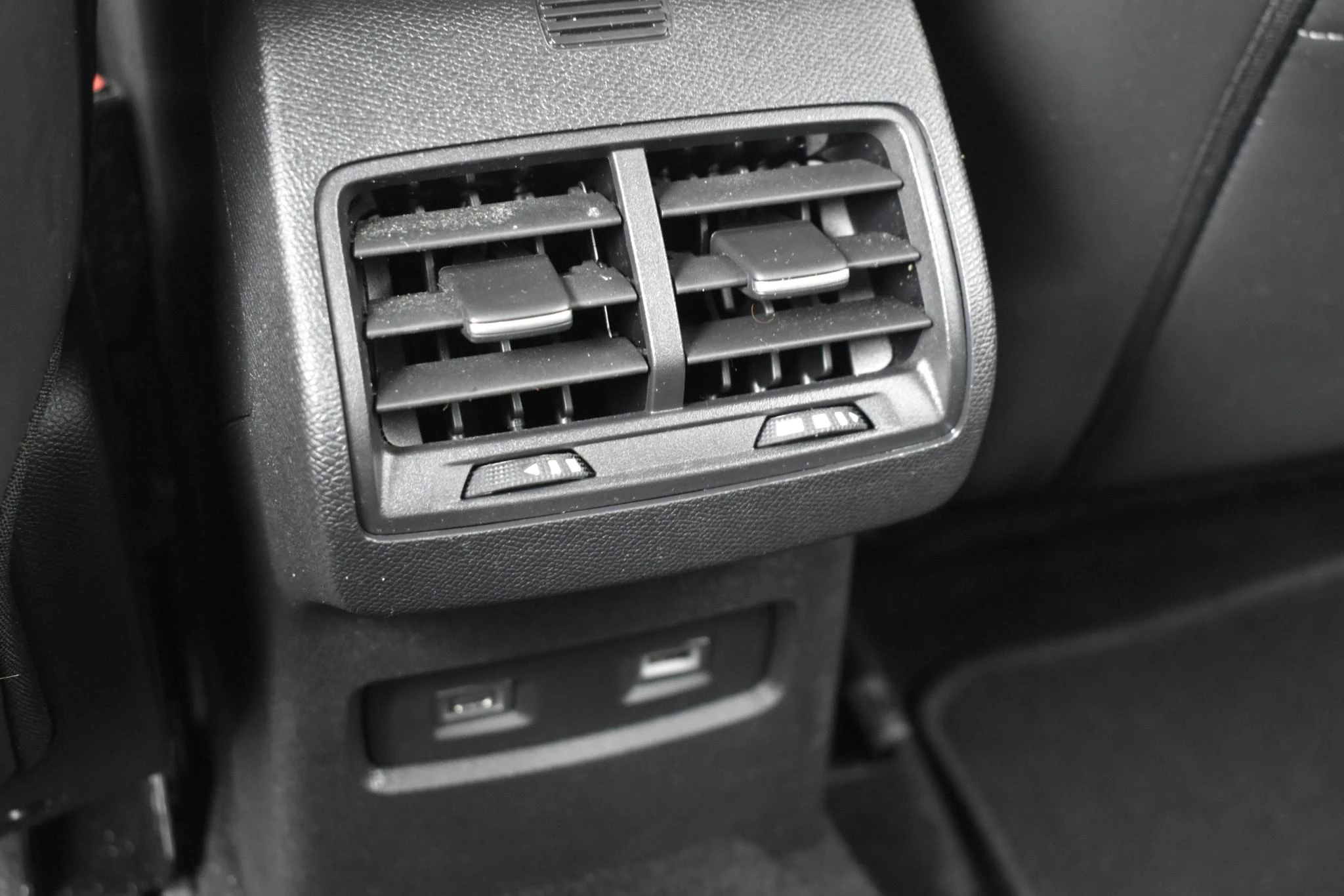 Hoofdafbeelding Citroën ë-C4