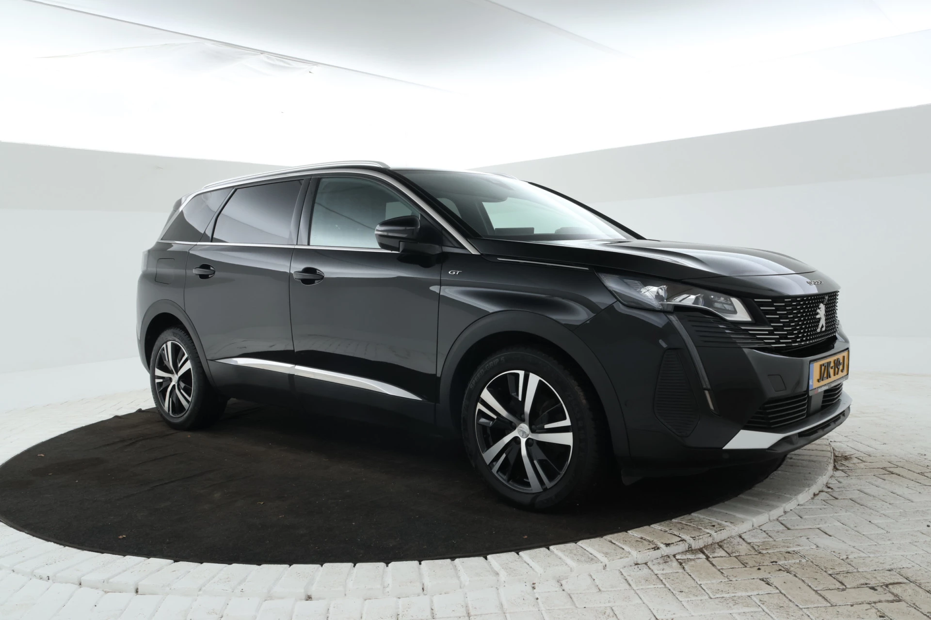 Hoofdafbeelding Peugeot 5008