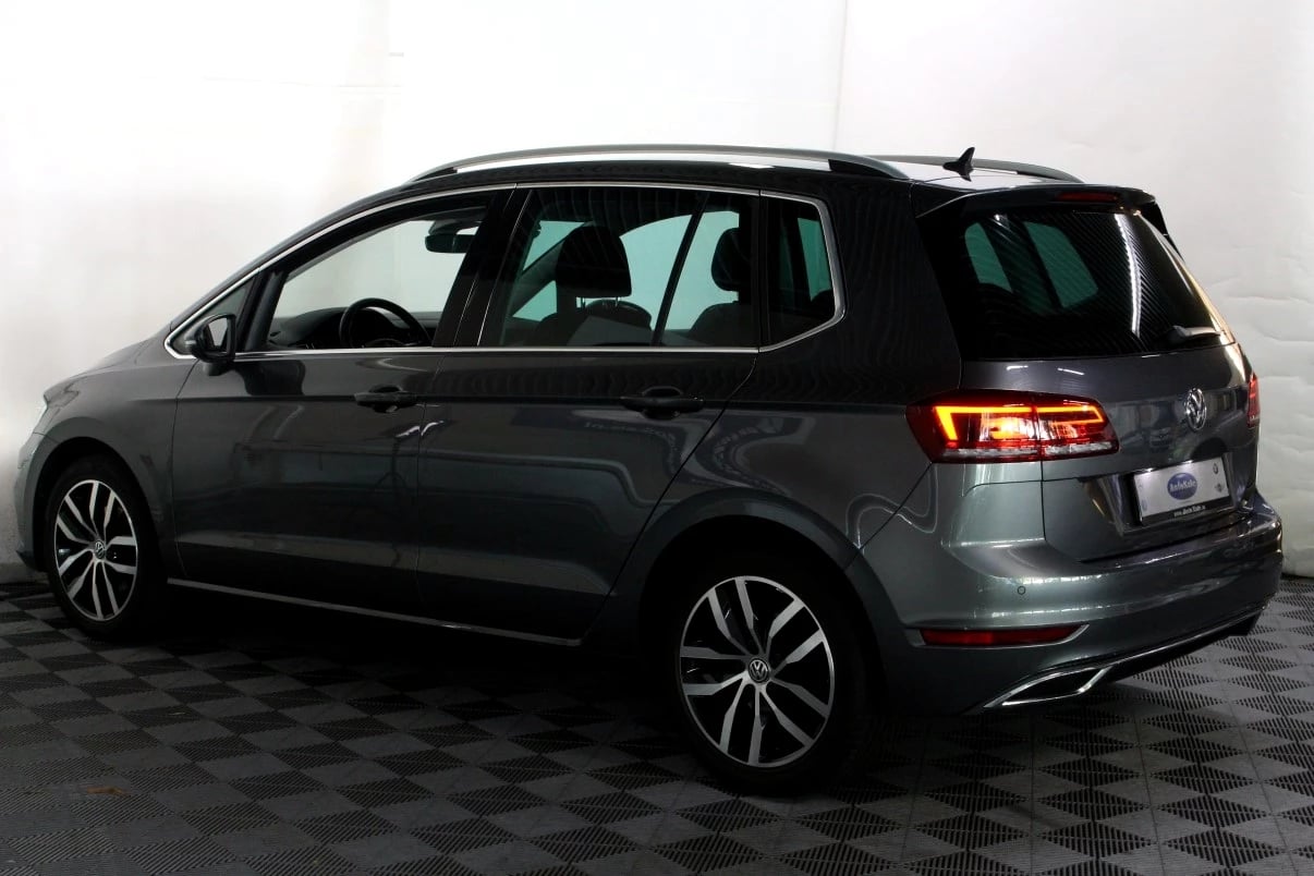 Hoofdafbeelding Volkswagen Golf Sportsvan