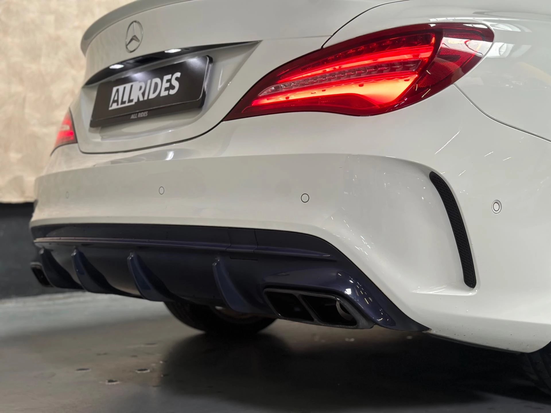 Hoofdafbeelding Mercedes-Benz CLA