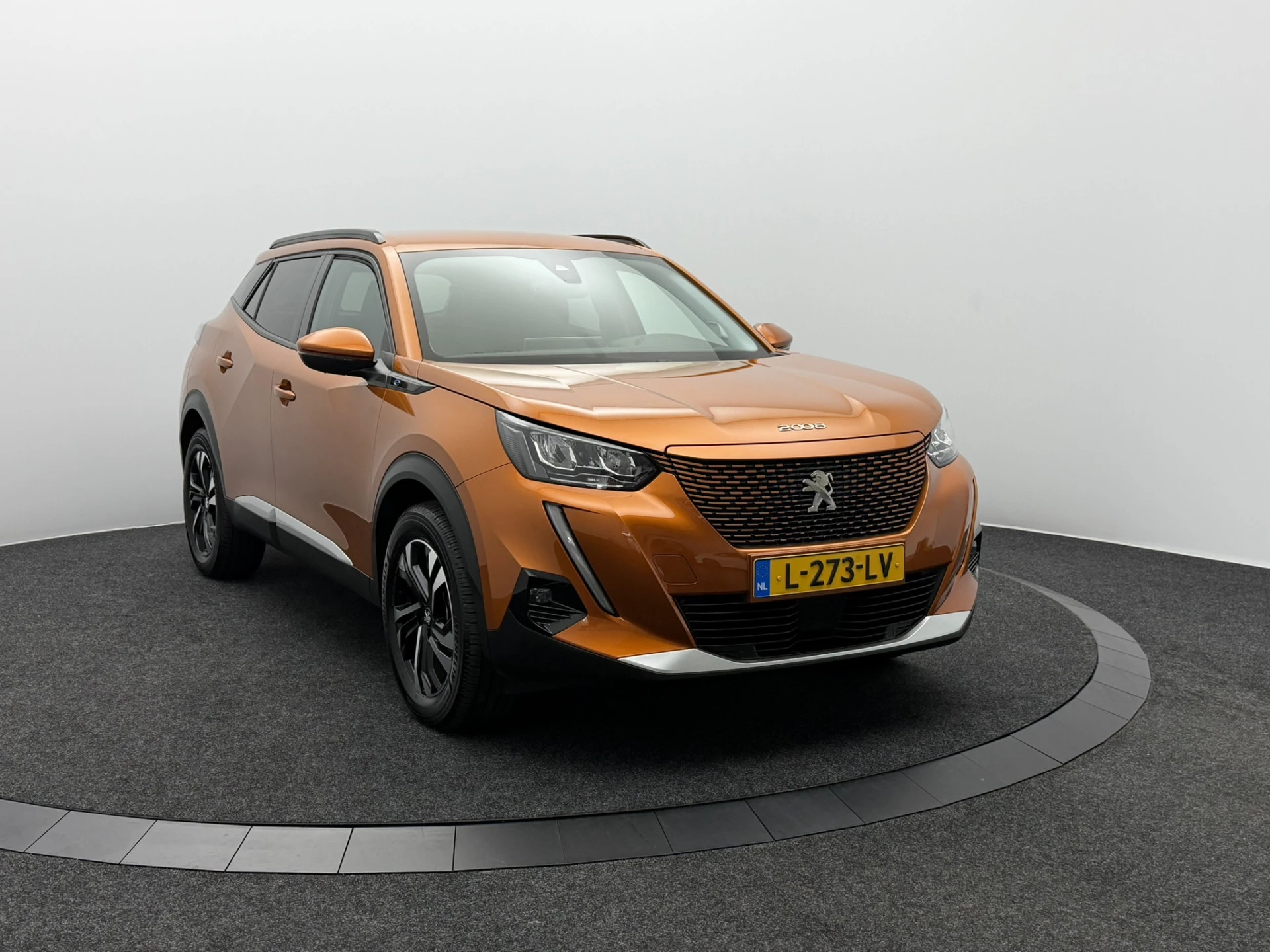 Hoofdafbeelding Peugeot e-2008