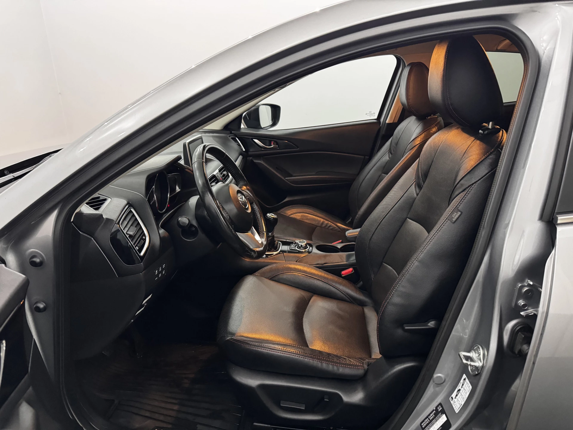 Hoofdafbeelding Mazda 3