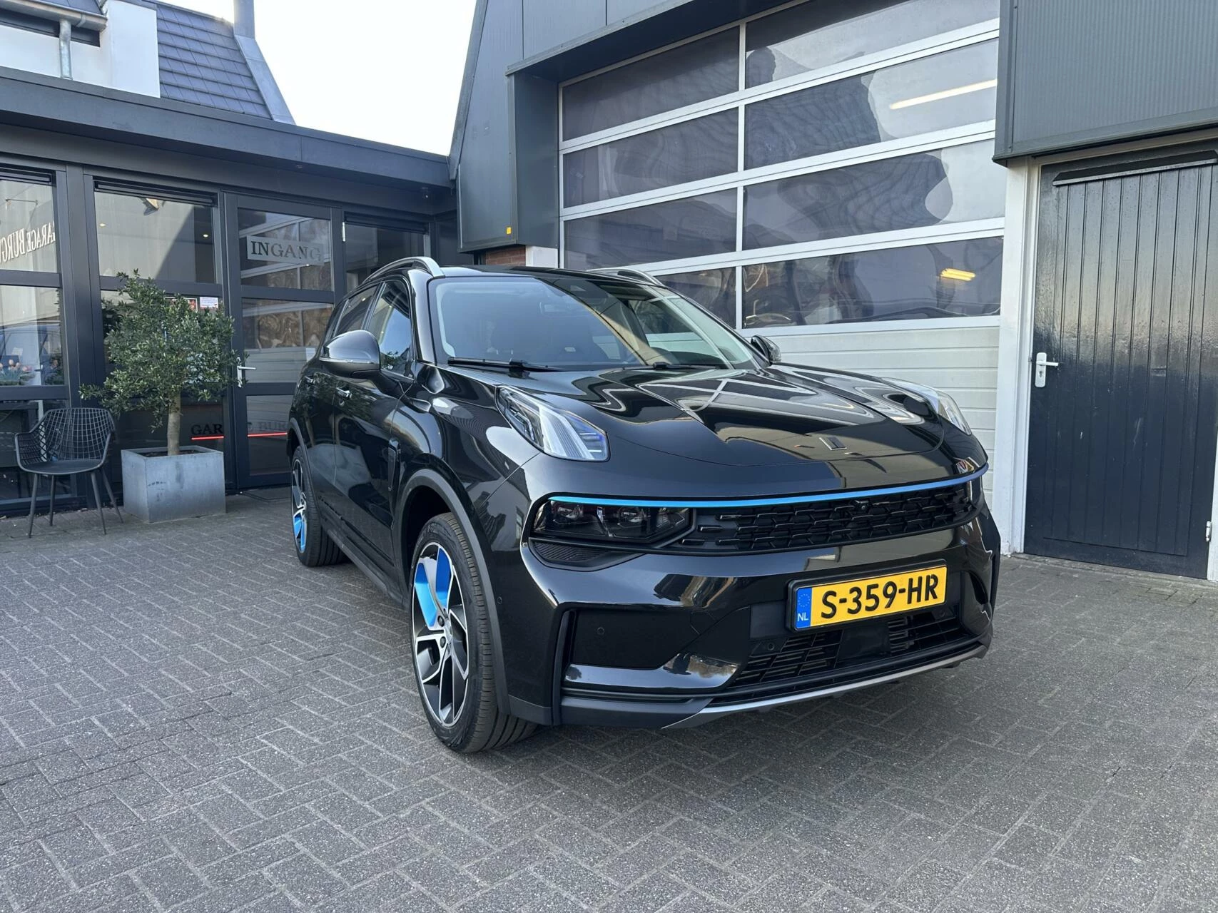 Hoofdafbeelding Lynk & Co 01