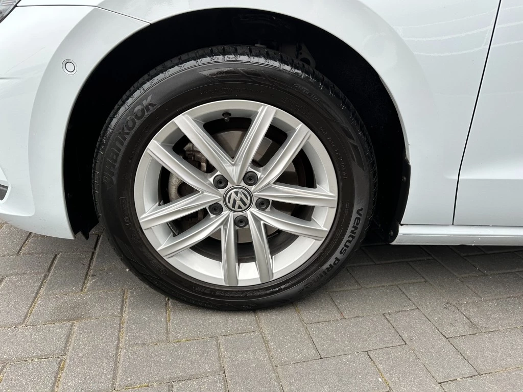 Hoofdafbeelding Volkswagen Golf Sportsvan