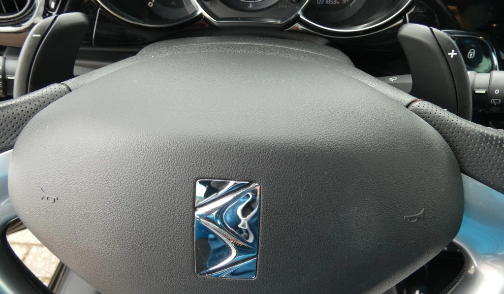 Hoofdafbeelding DS DS 3