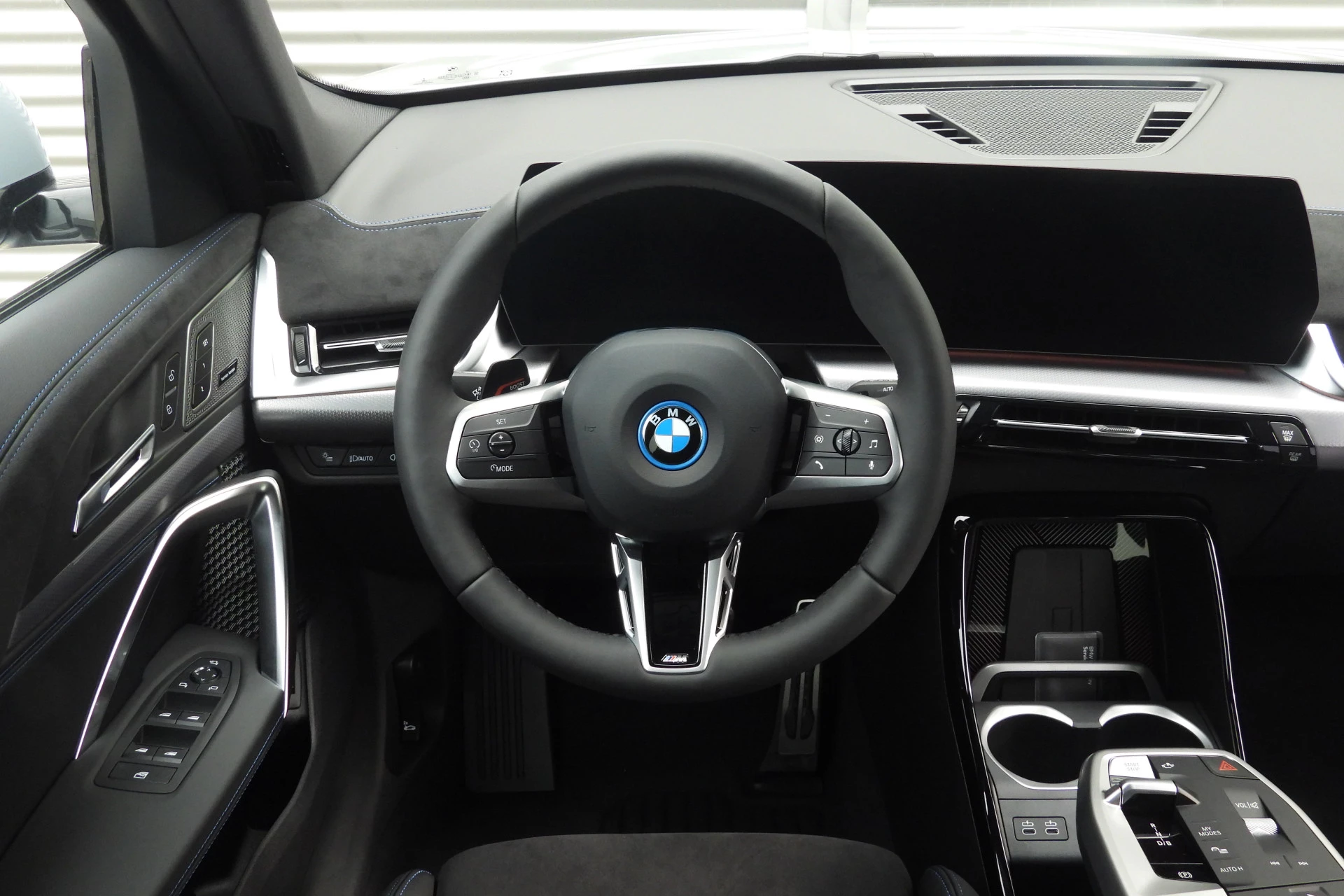 Hoofdafbeelding BMW iX2