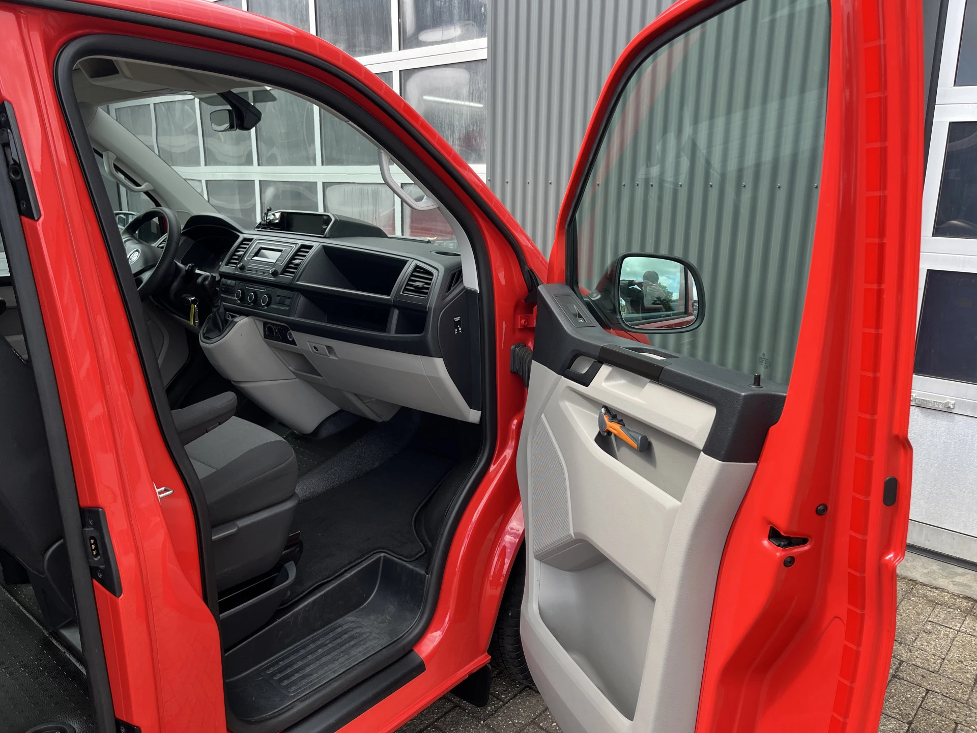 Hoofdafbeelding Volkswagen Transporter