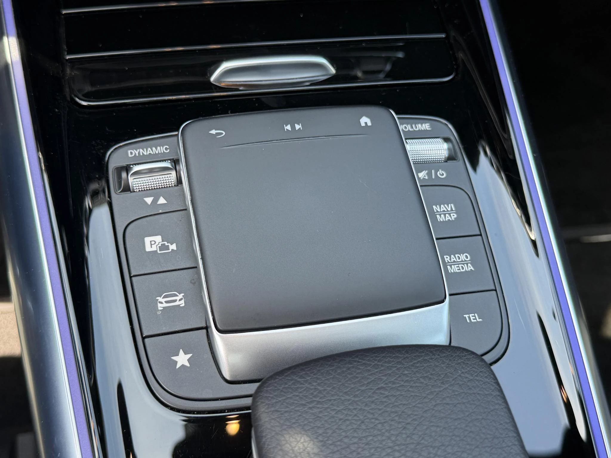 Hoofdafbeelding Mercedes-Benz EQA