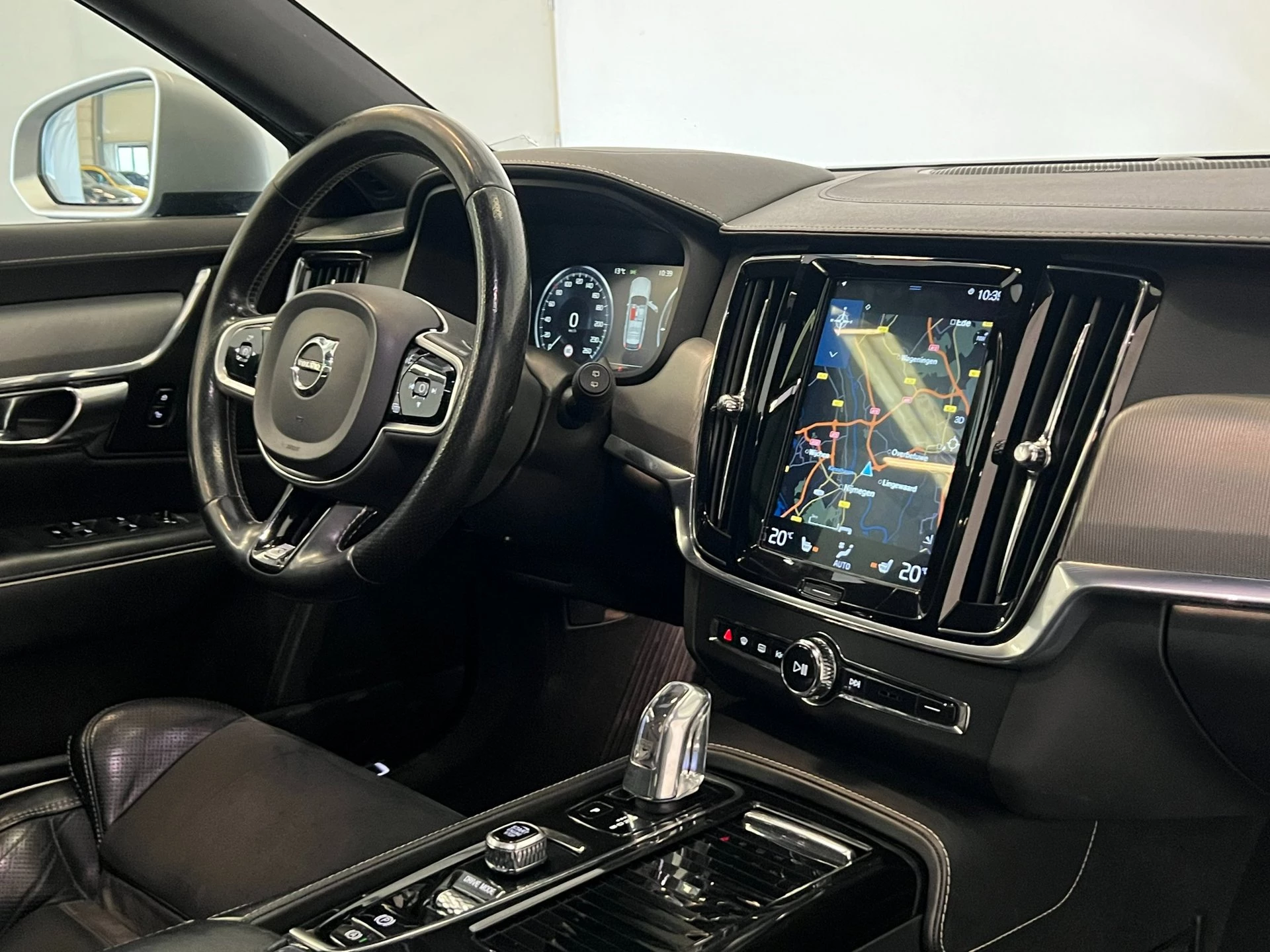 Hoofdafbeelding Volvo V90