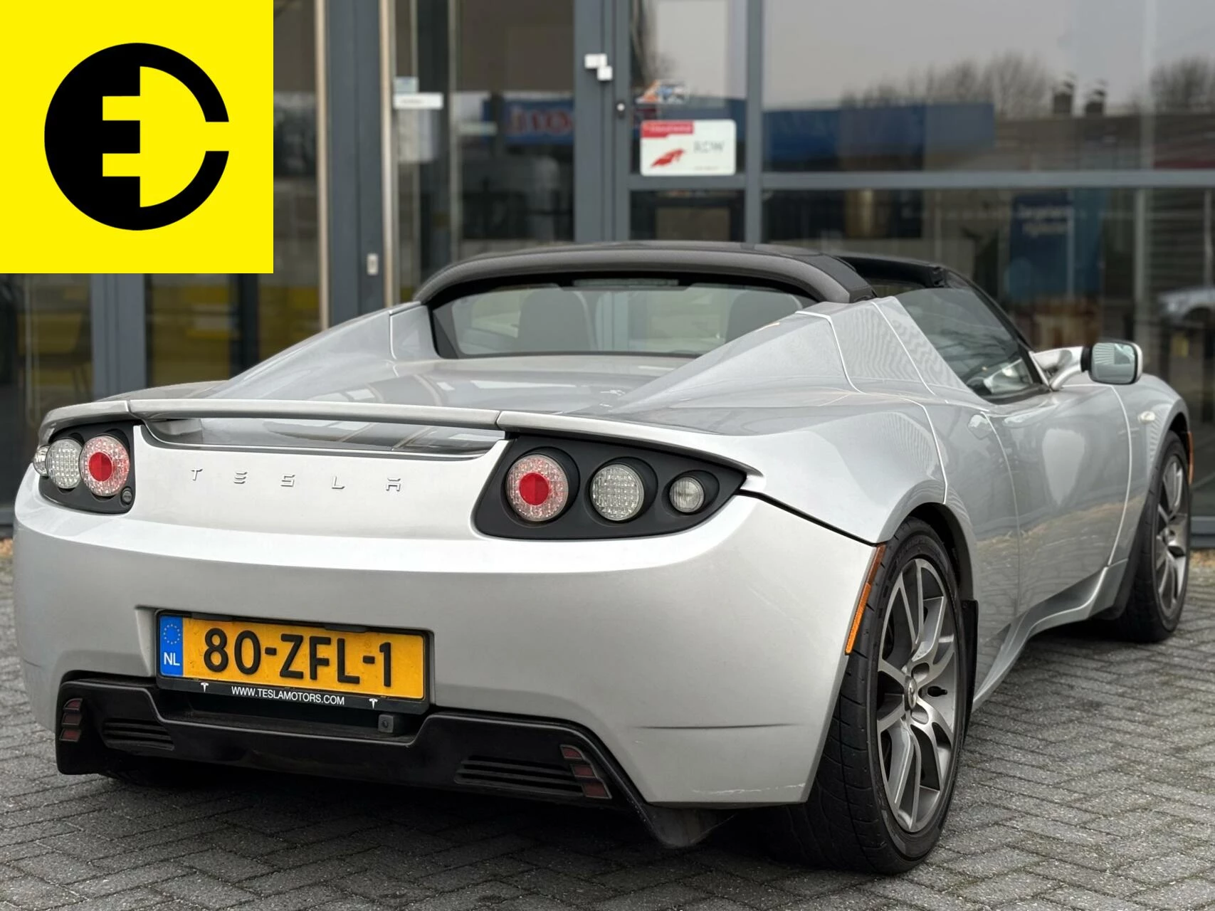 Hoofdafbeelding Tesla Roadster