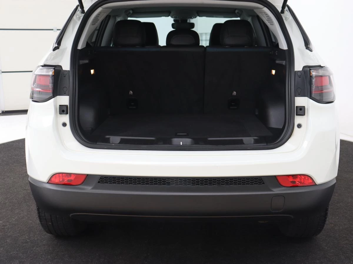 Hoofdafbeelding Jeep Compass