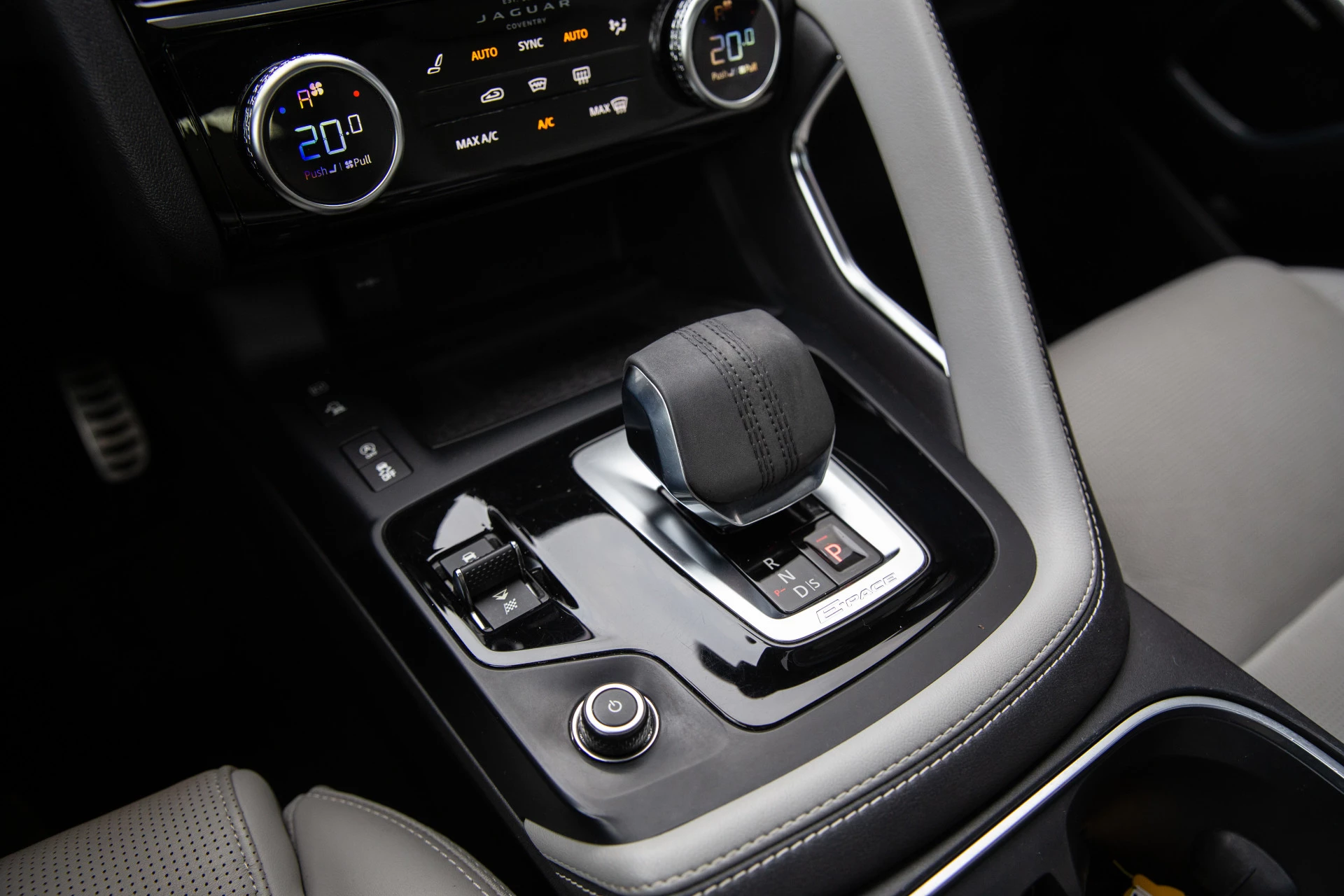 Hoofdafbeelding Jaguar E-PACE