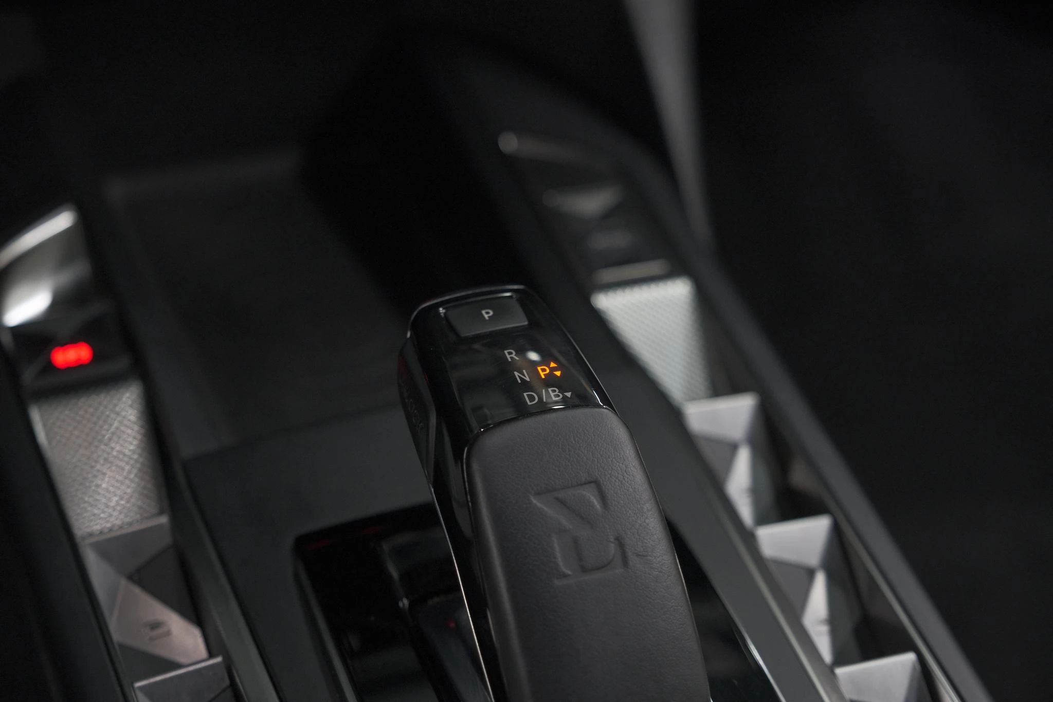 Hoofdafbeelding DS DS 3