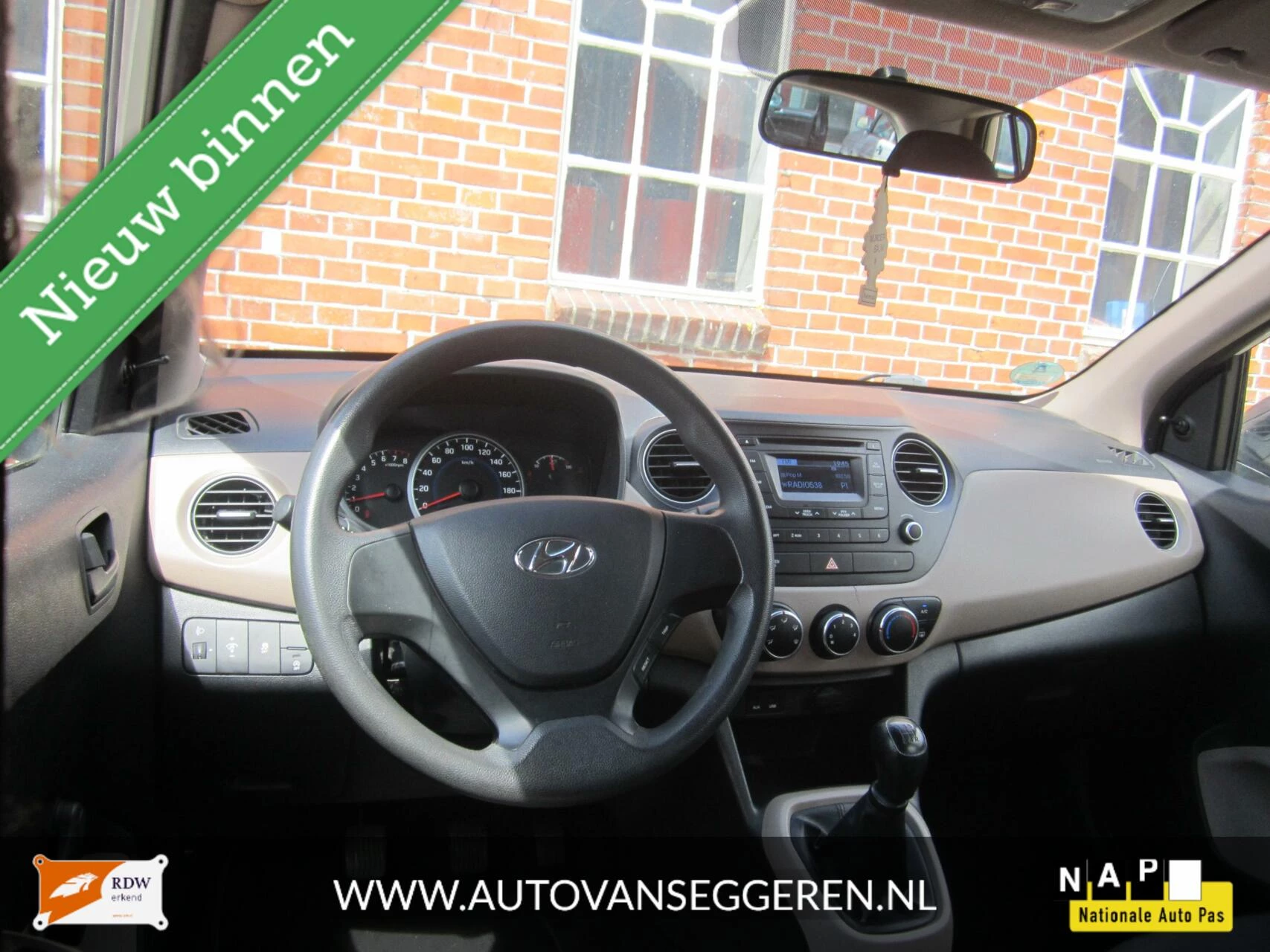 Hoofdafbeelding Hyundai i10