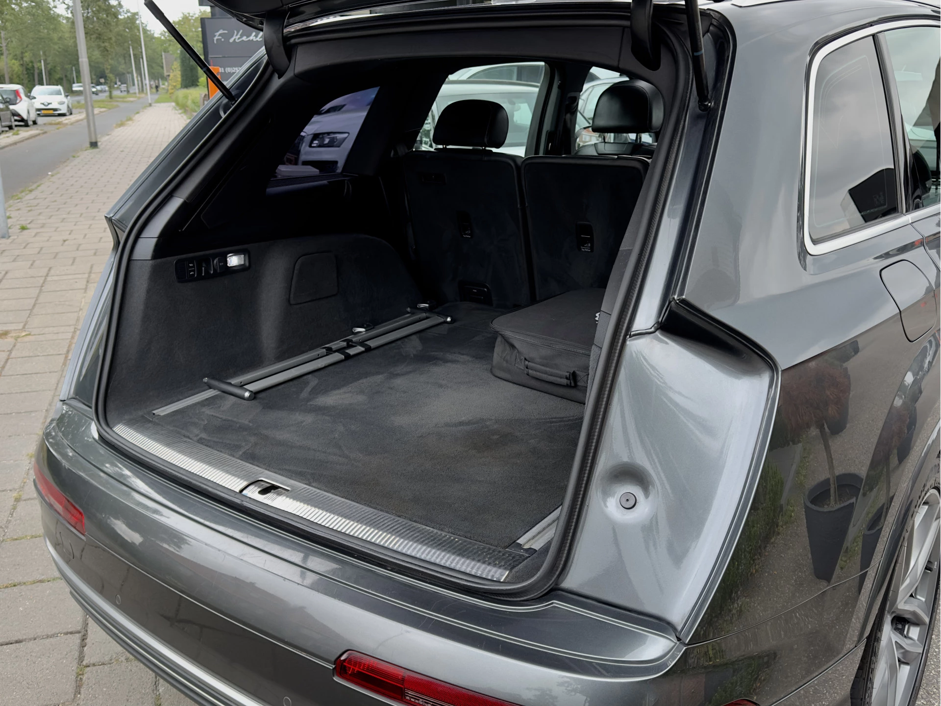 Hoofdafbeelding Audi Q7