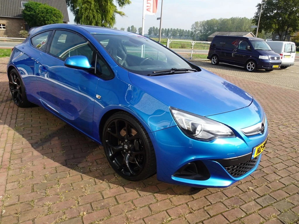 Hoofdafbeelding Opel Astra