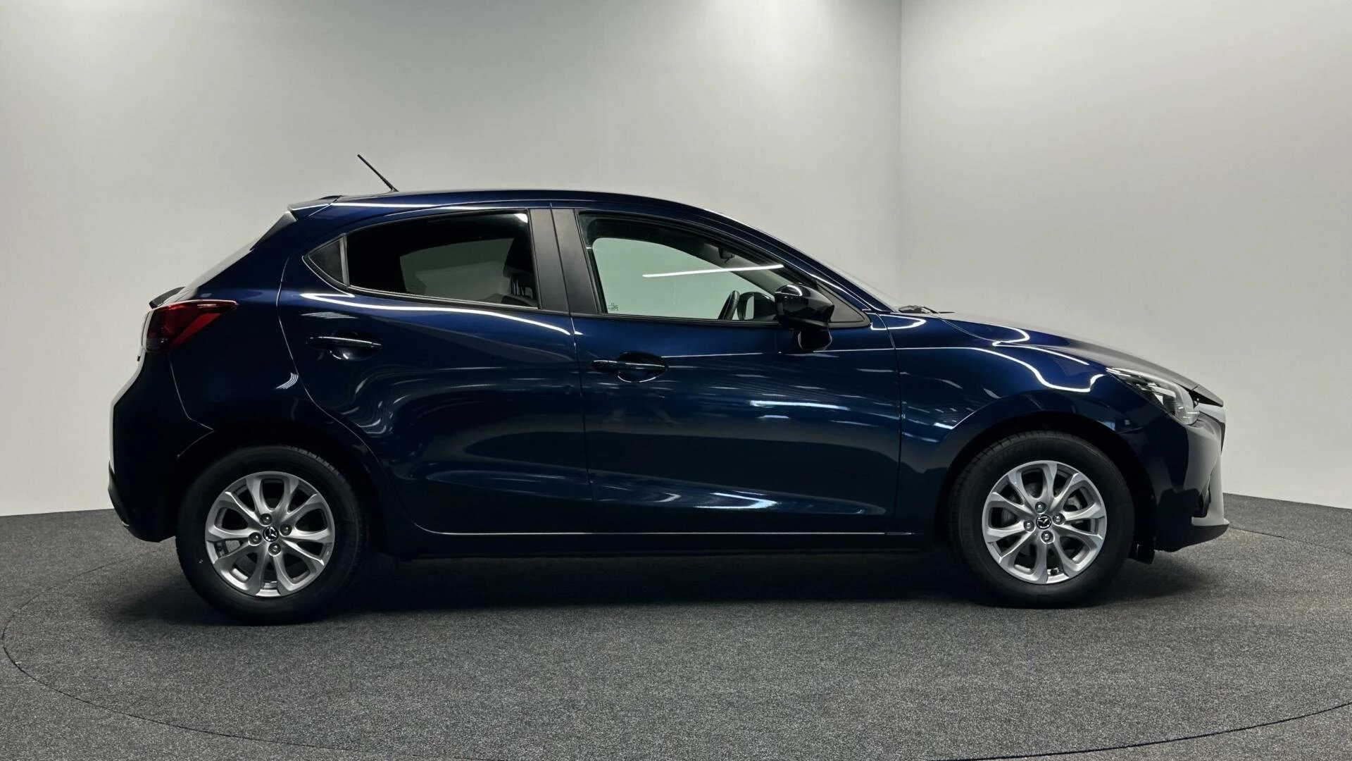 Hoofdafbeelding Mazda 2