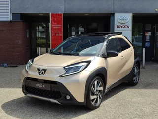 Toyota Aygo X PREMIUM CABRIO KEYLESS STOELVERW CAMERA NAVI CLIMA AD-CRUISE 17'' LM-VELGEN APPLE/ANDROID PARK-SENSOREN